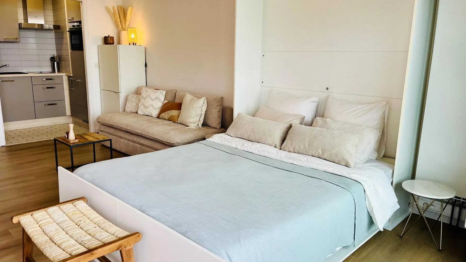 Zen Seaview Studio Apartment Ostend