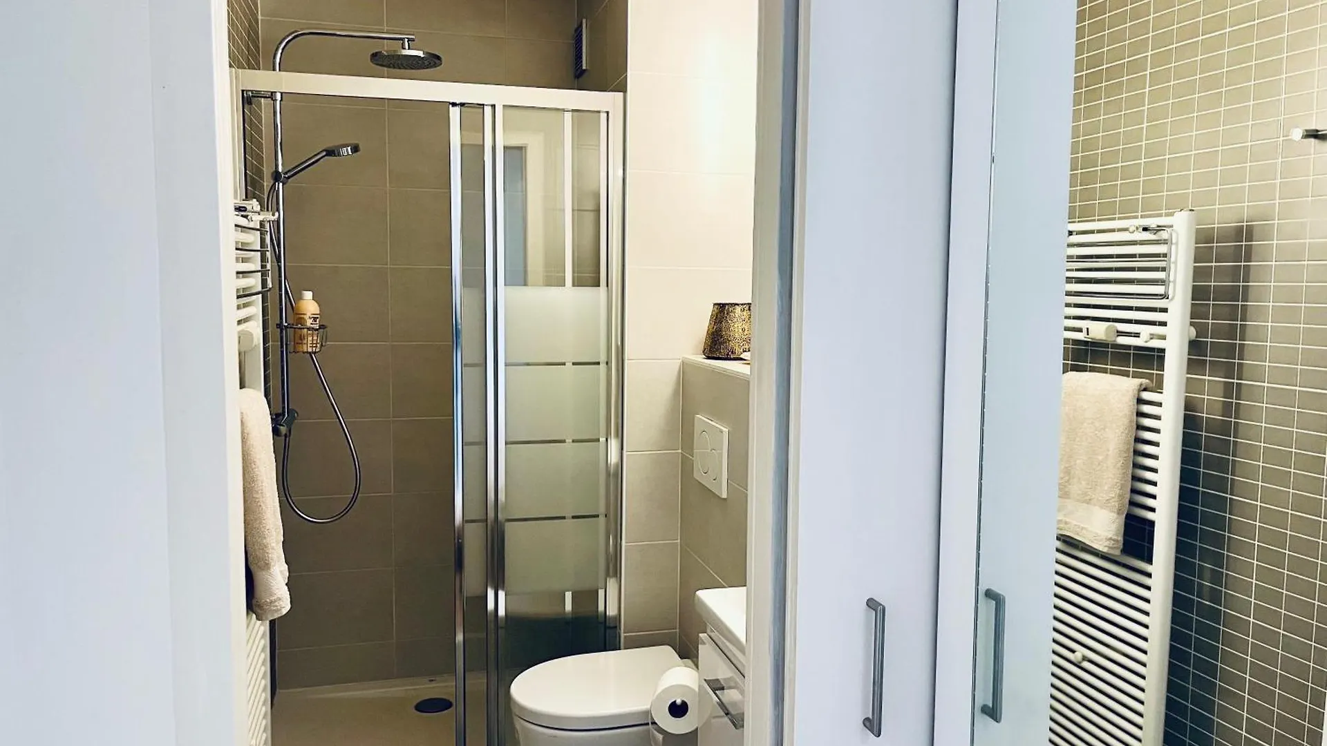 Zen Seaview Studio Apartment Ostend 0*,  Belgium